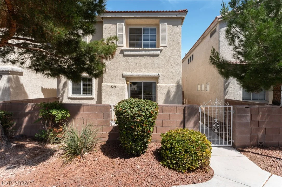 3203 Sunrise Cove Avenue — photo 5