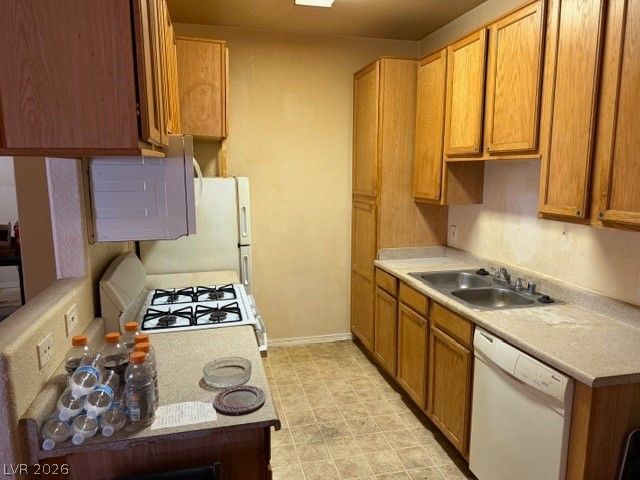 4730 East Craig Road 1053 — photo 4 of 5