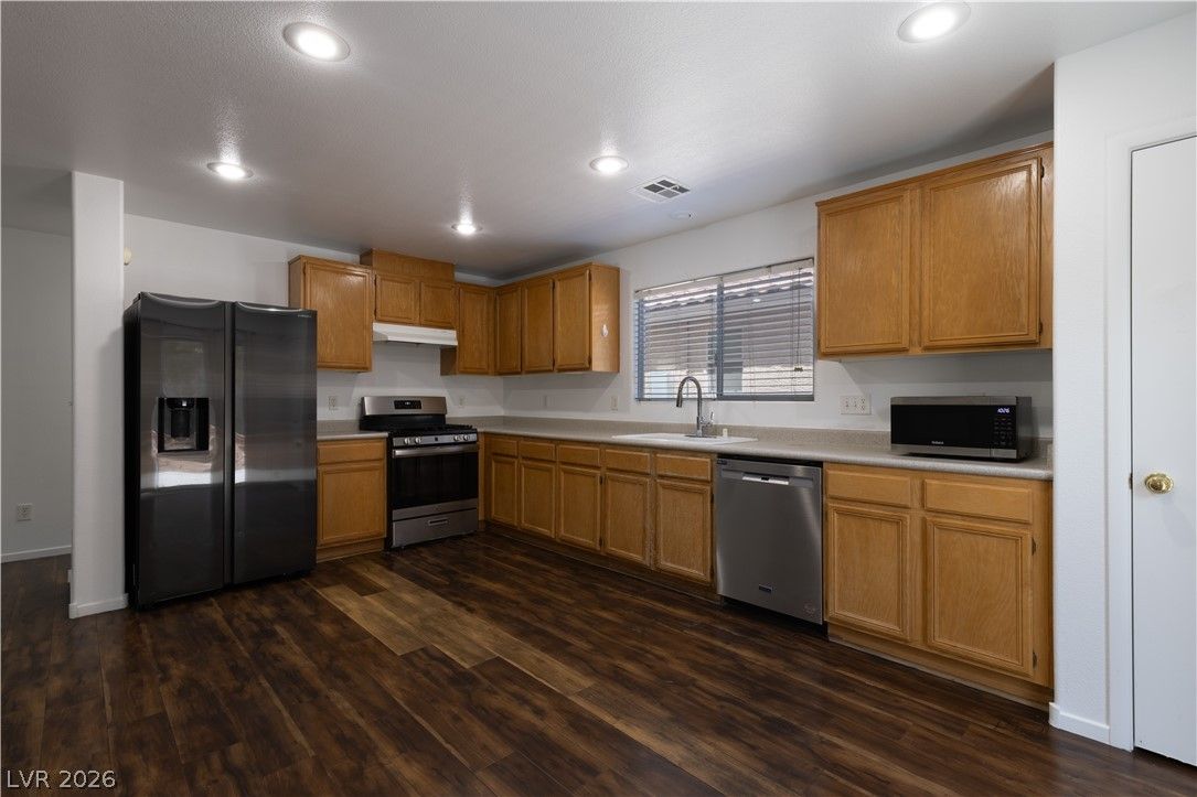 9522 Grand Fir Court — photo 4 of 21