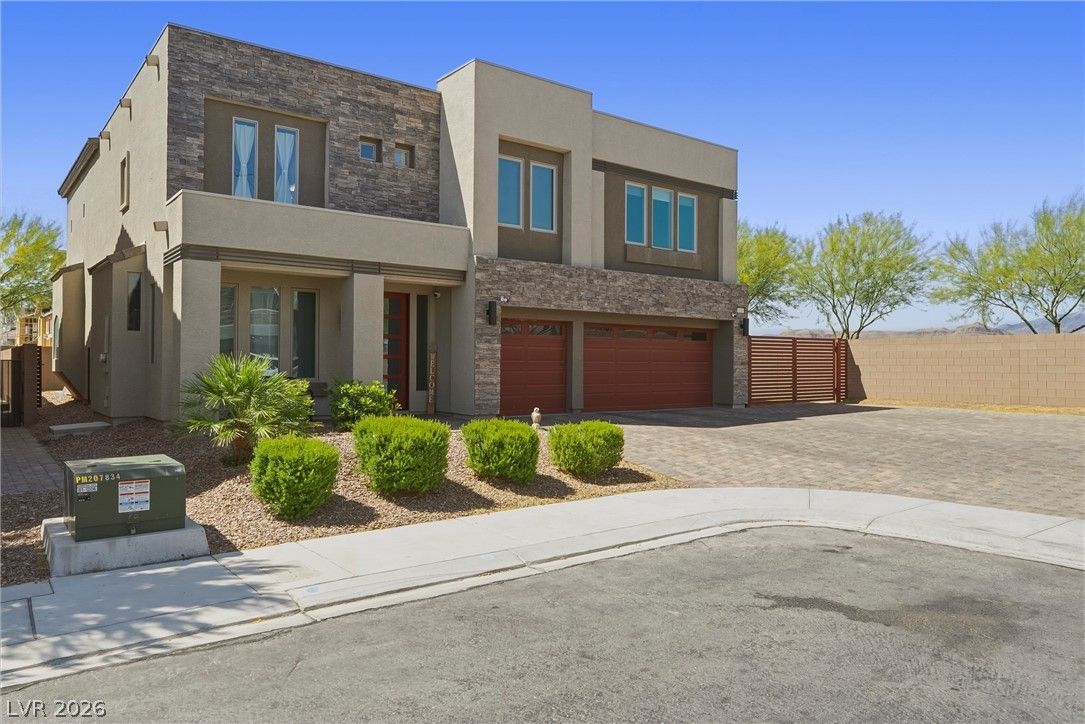 6089 Ancient Peaks Avenue — photo 2