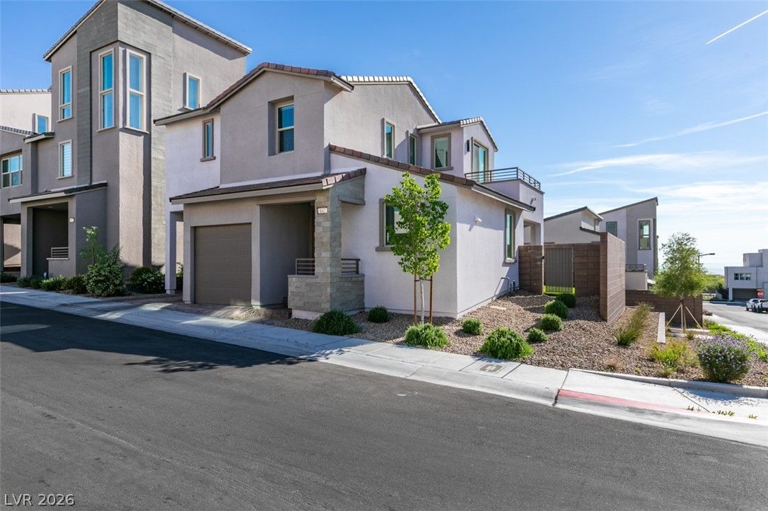 642 Solar Citrine Street — photo 3 of 47