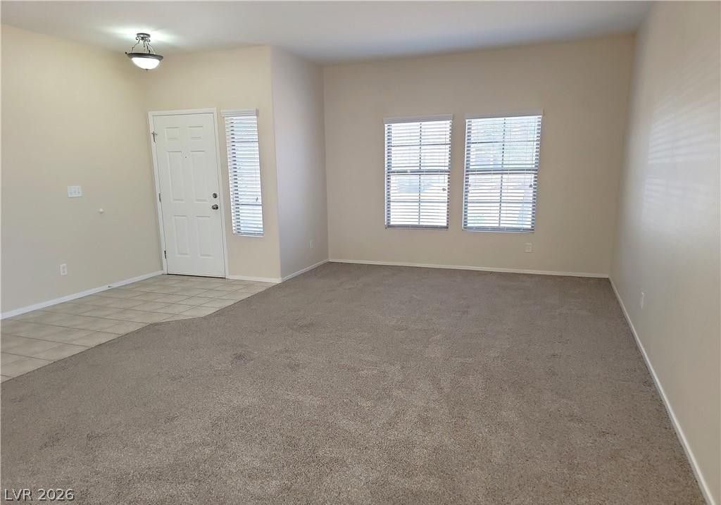 34 Amber Rock Street — photo 4