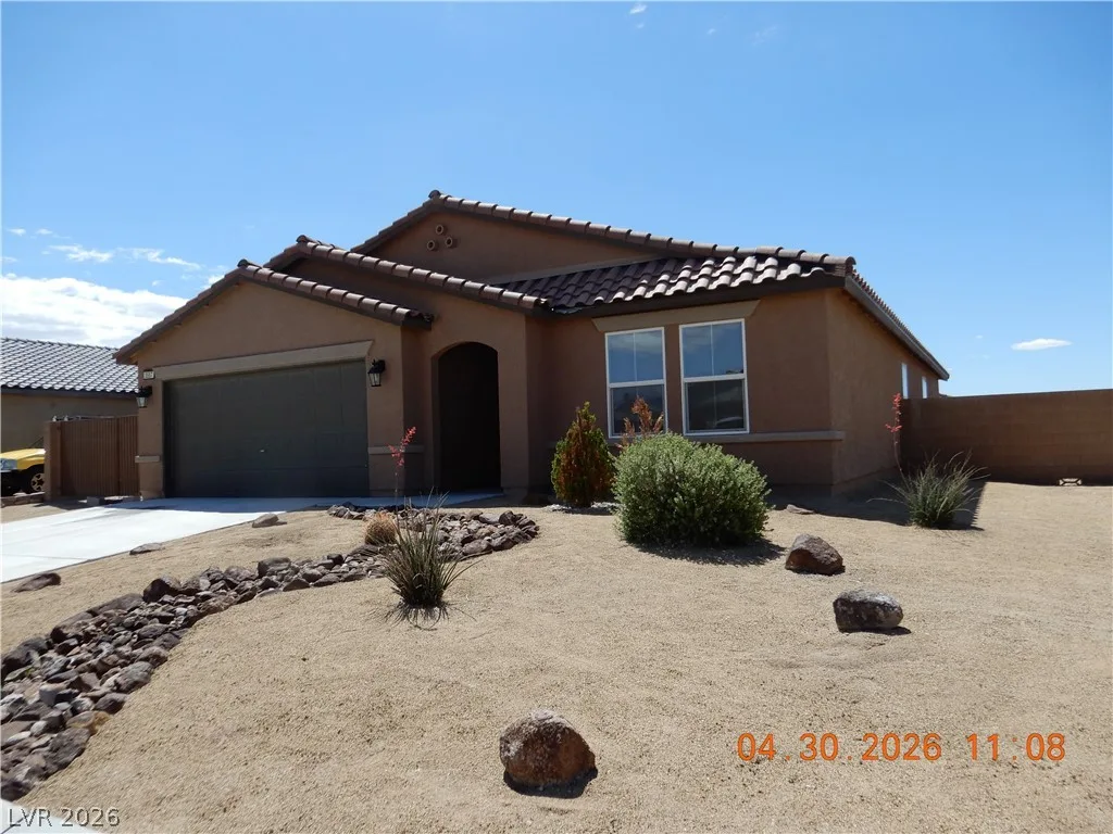 3557 East Garfield Drive — photo 3