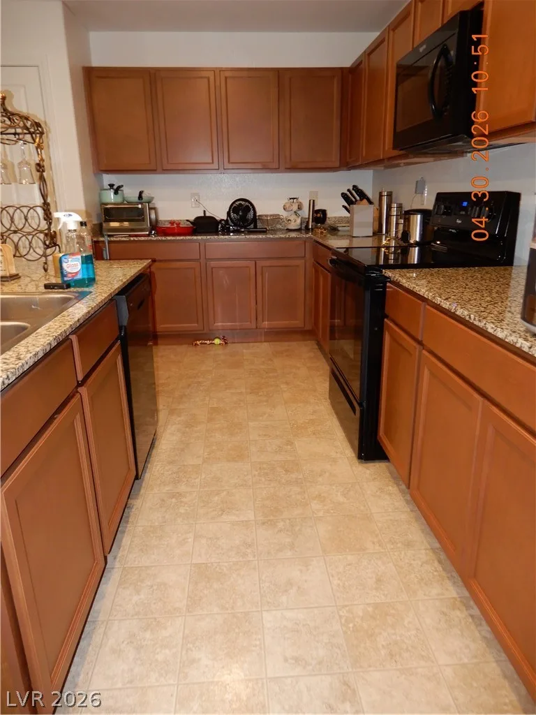 3557 East Garfield Drive — photo 5