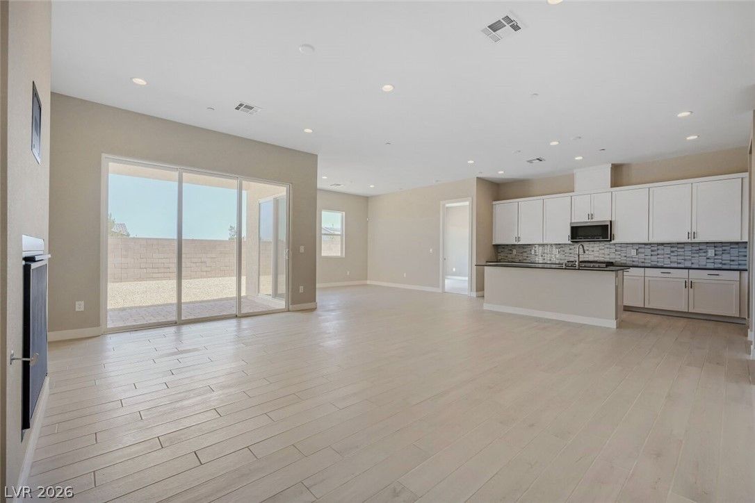 9028 Skye Canyon Ranch Street — photo 5