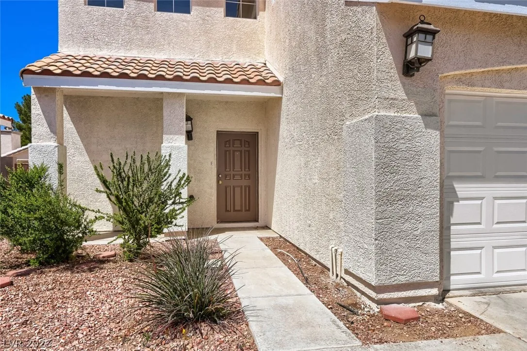 922 Country Skies Avenue — photo 2 of 28