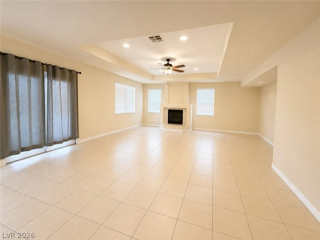 8059 Dolce Flore Avenue — photo 3