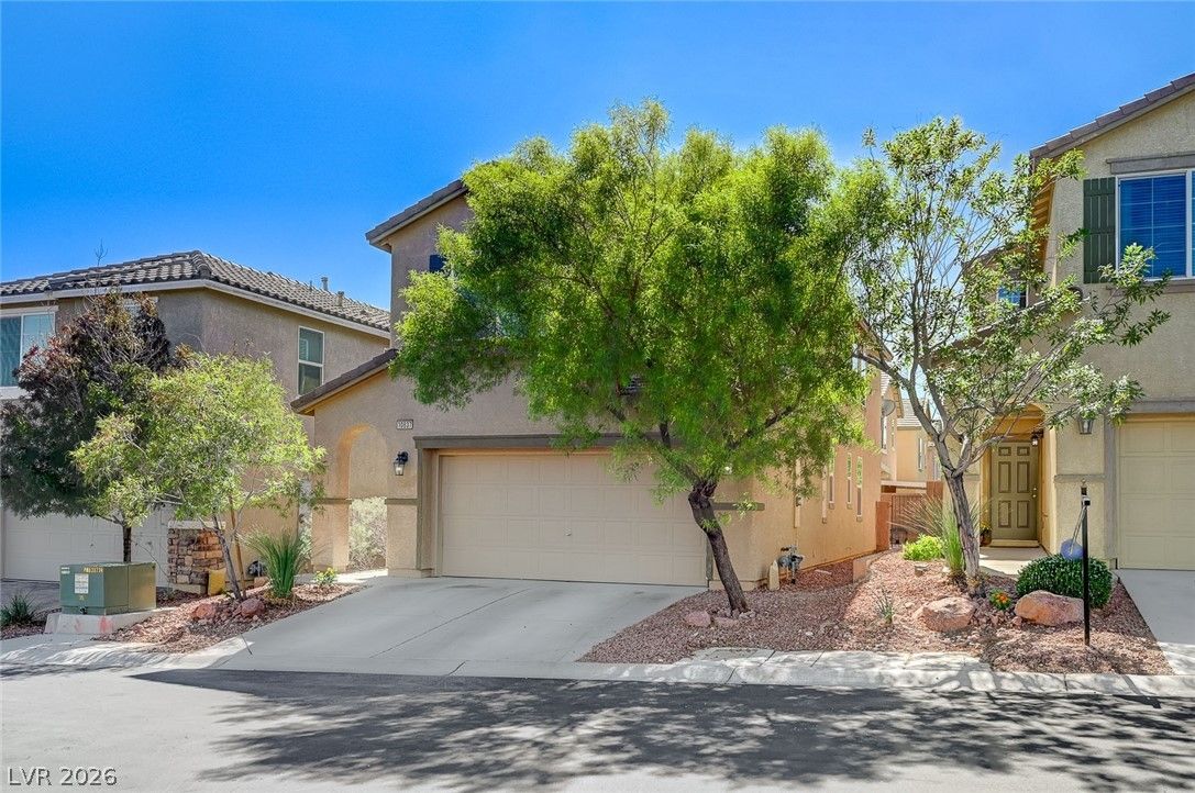 10837 Hunters Green Avenue — photo 3