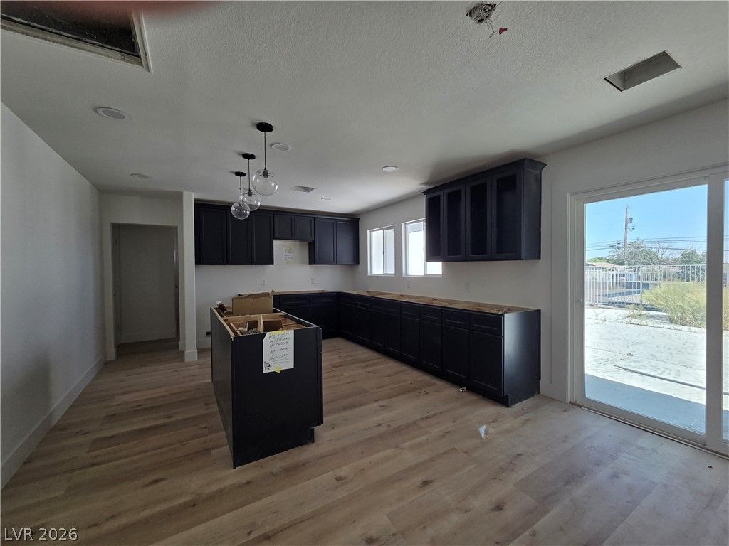 5724 North Grand Canyon Drive — photo 5 of 24