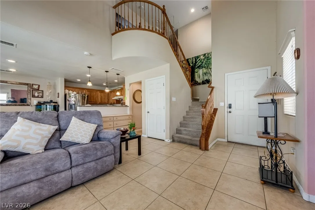 8166 Royal Lilly Court — photo 5 of 28