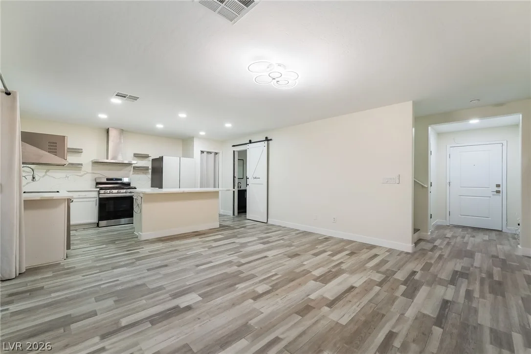 5121 Charlie Ct. — photo 3