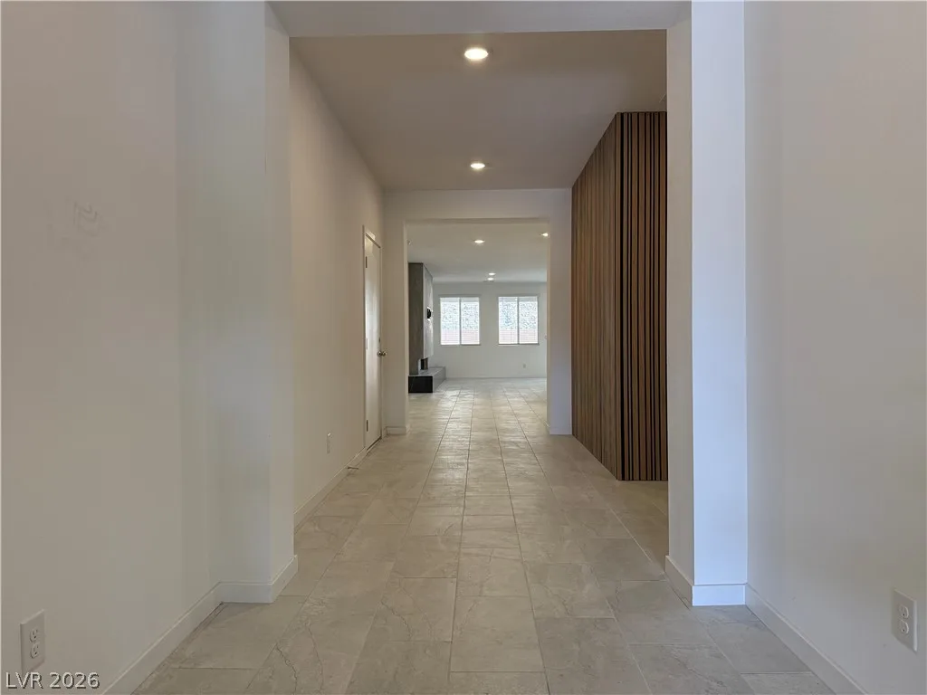 9956 Joshua Foothills Street — photo 4