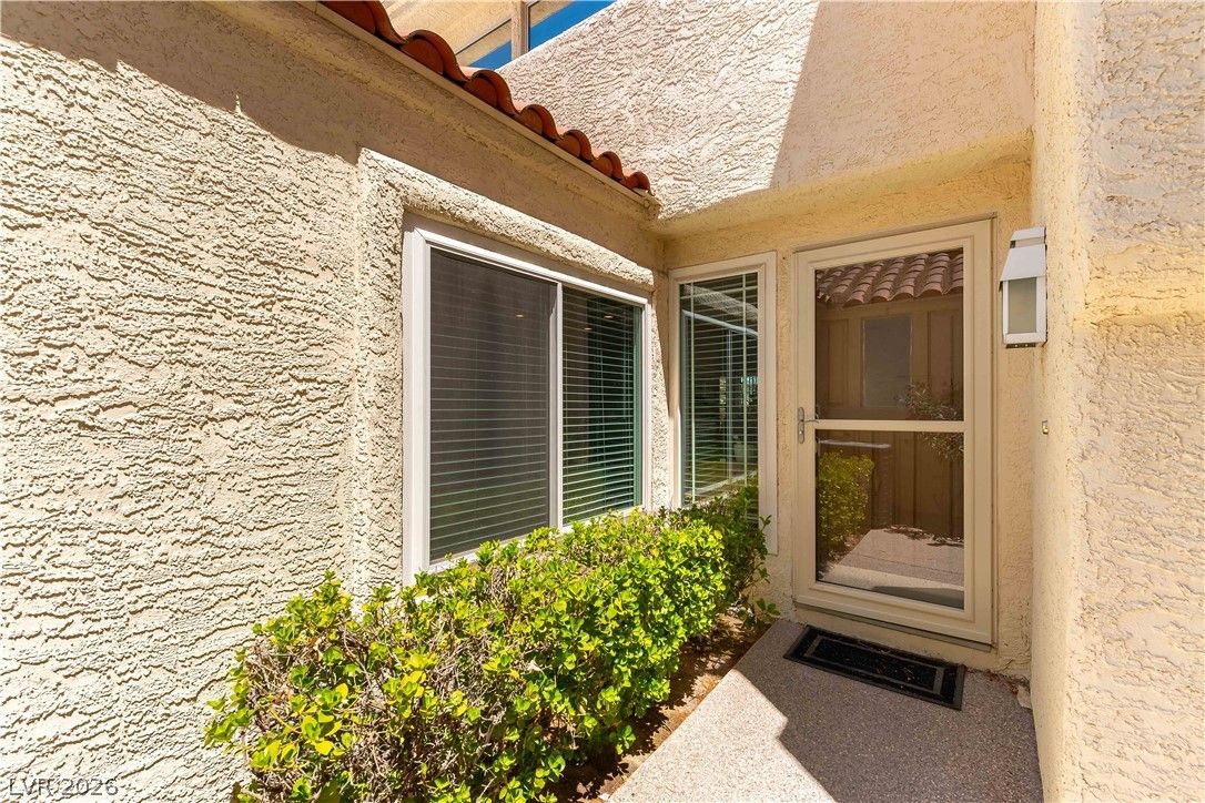 6956 Emerald Springs Lane — photo 2 of 25