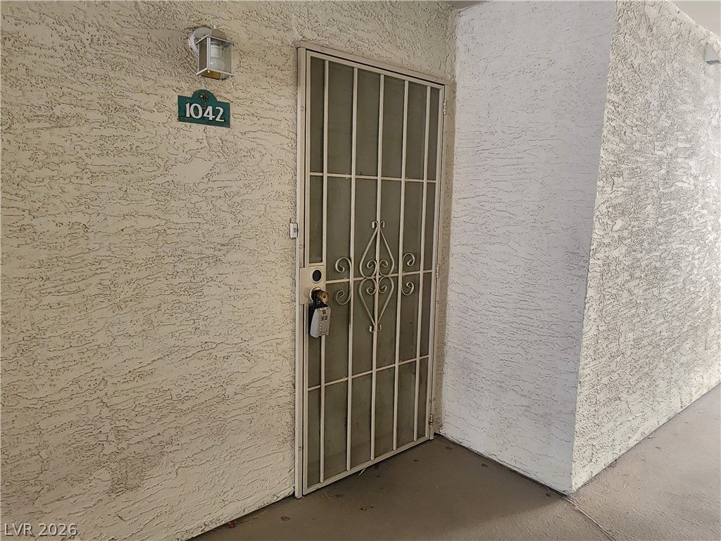 3550 Bay Sands Drive 1042 — photo 3 of 24
