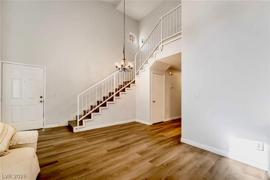 5621 Lago Court — photo 4