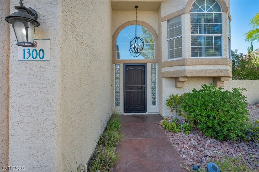 1300 Sun Copper Drive — photo 4