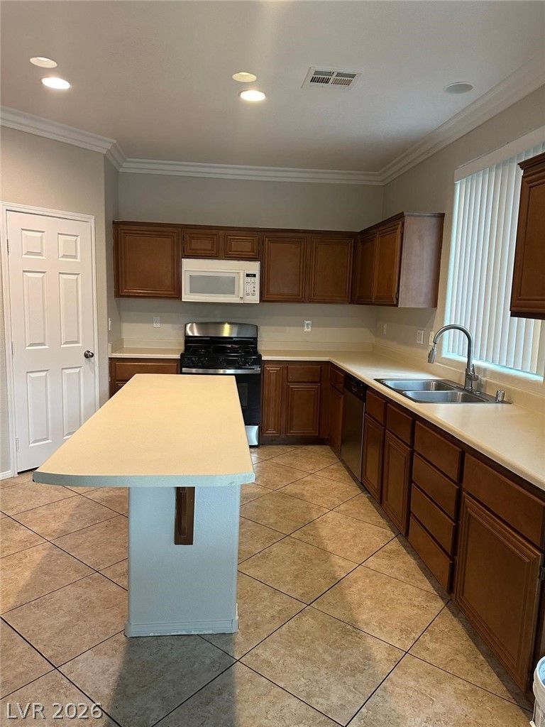 3435 Bella Valencia Court — photo 2