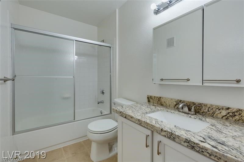3035 Casey Drive 204 — photo 5 of 15