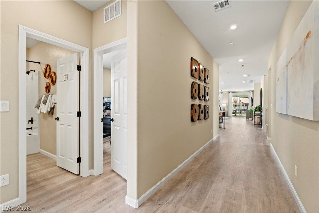 2583 Regency Cove Court — photo 2