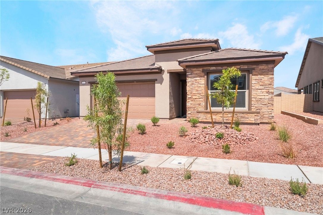654 Ambridge Drive — photo 3
