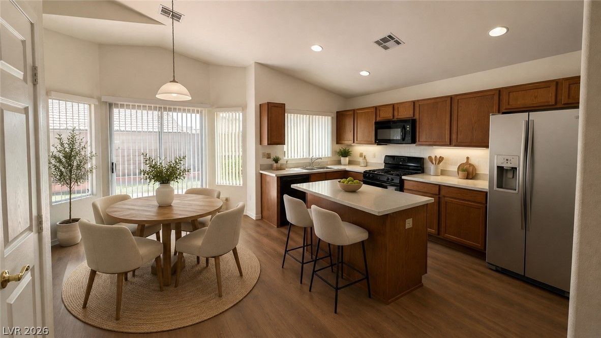 10976 Vallerosa Street — photo 4 of 17