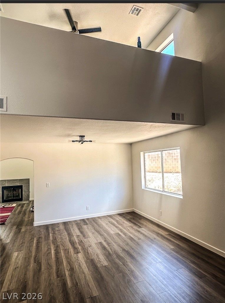 6705 Shallow Creek Court — photo 4 of 20