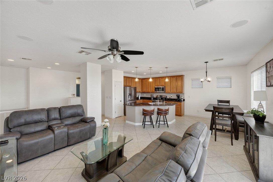 10617 Hartford Hills Avenue — photo 2