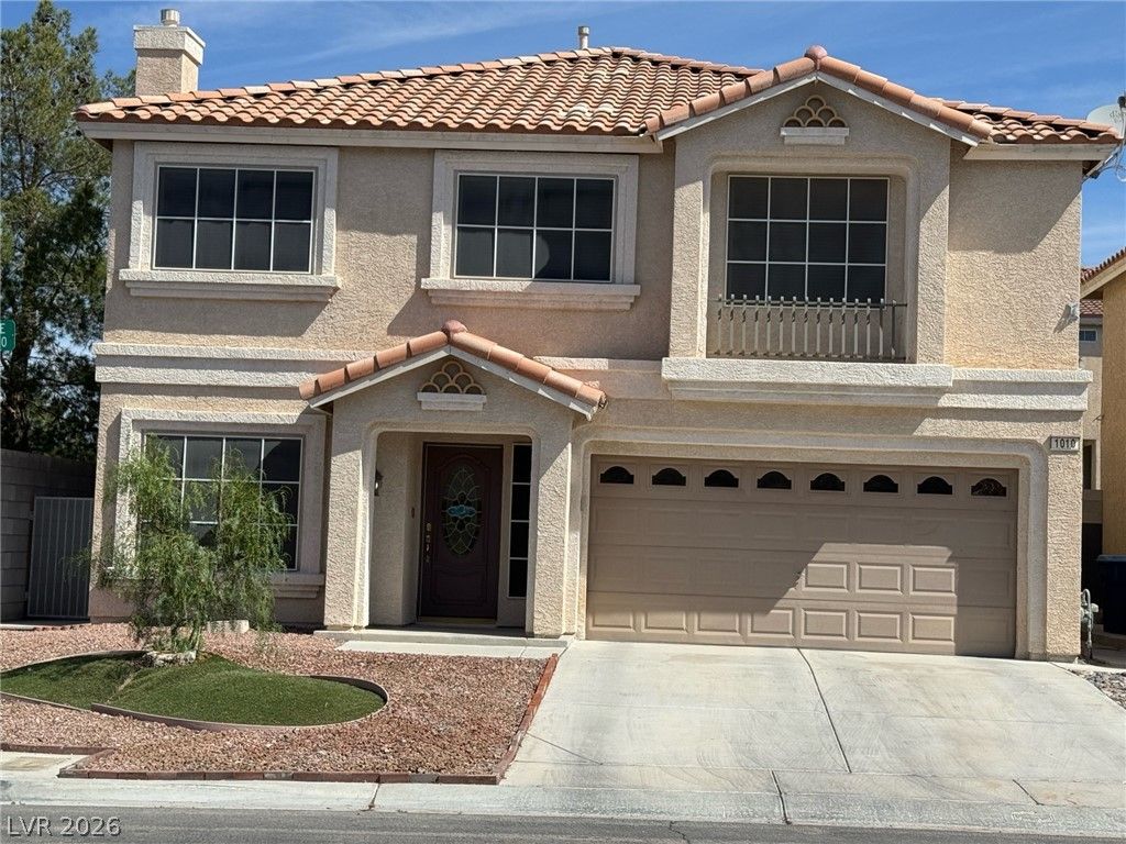 1010 Shady Charmer Avenue — photo 2