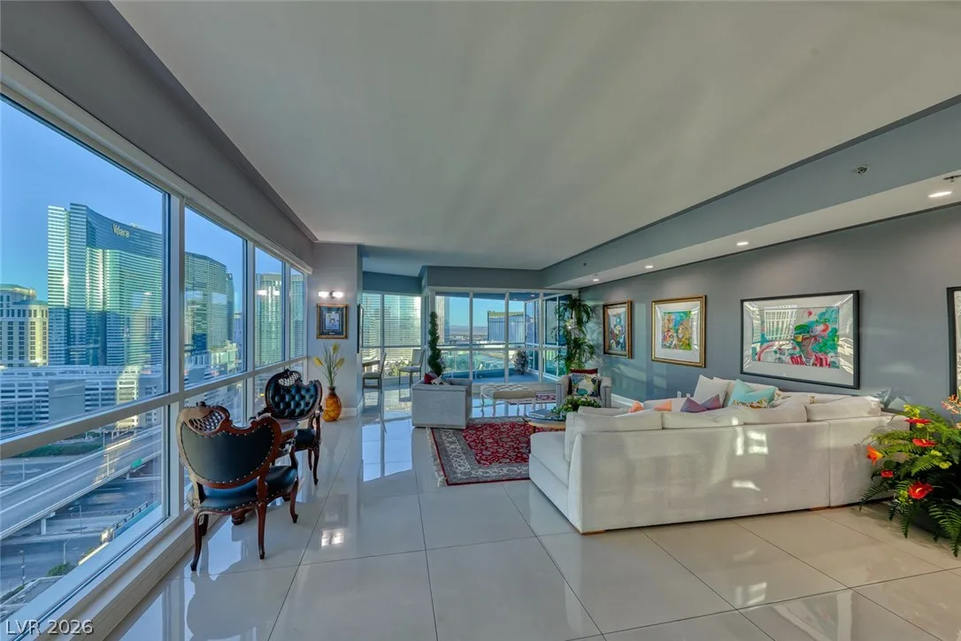 4575 Dean Martin Drive 1912 — photo 3