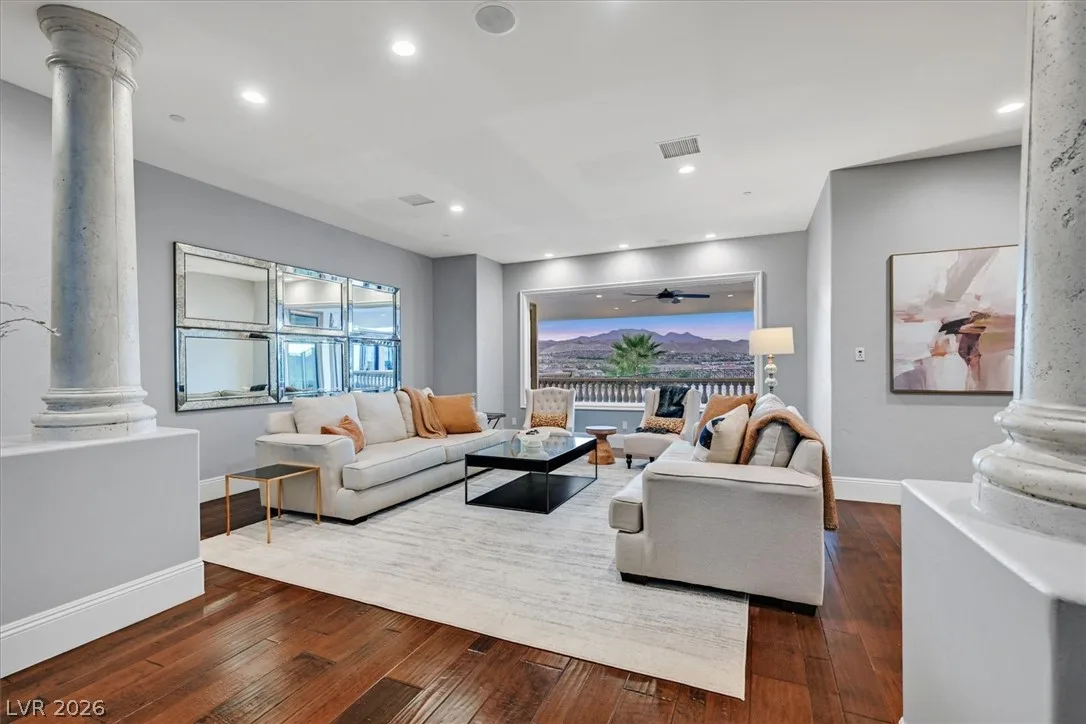 8 Rue Mediterra Drive — photo 5