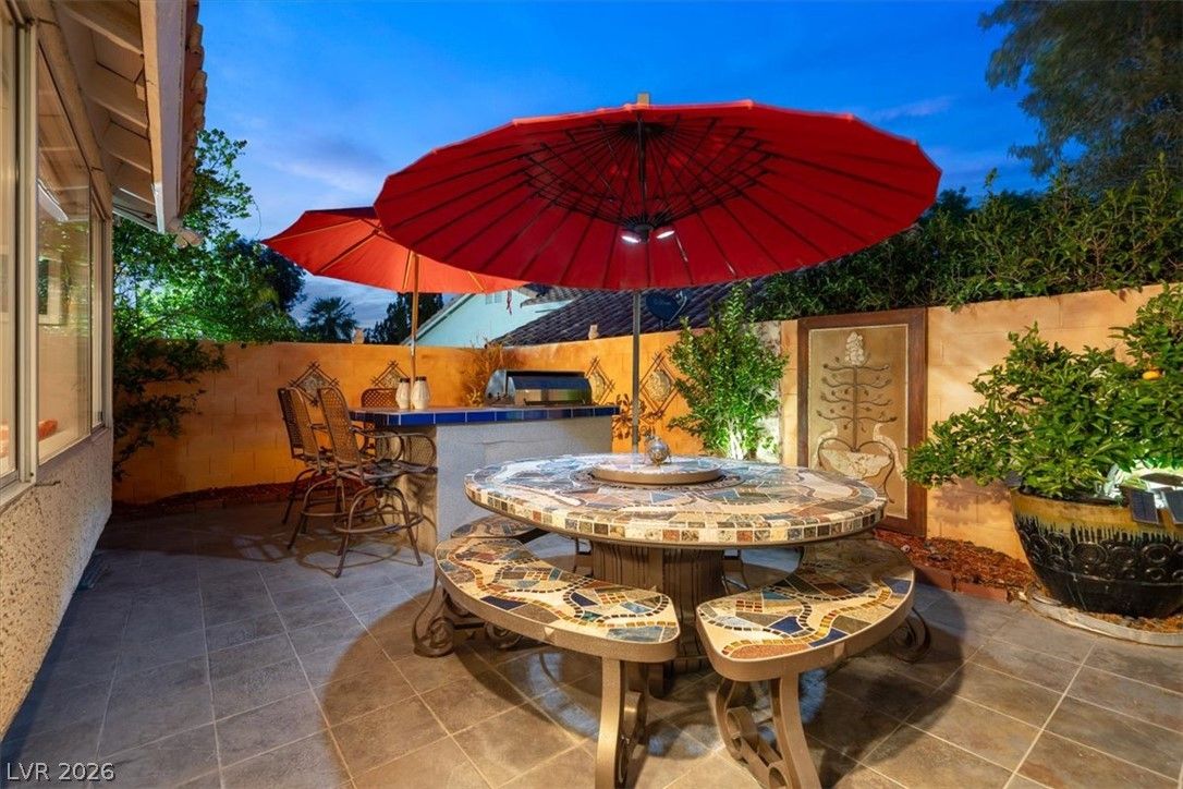 2524 Sunset Beach Lane — photo 5