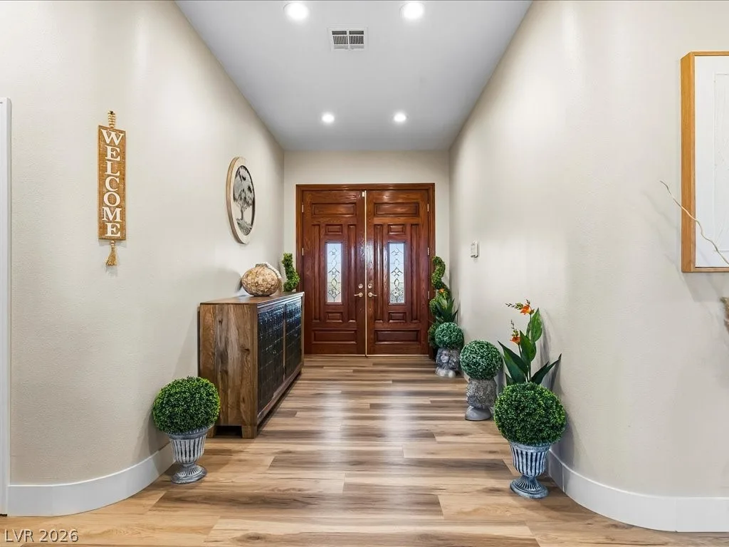 10251 West Agate Avenue — photo 5