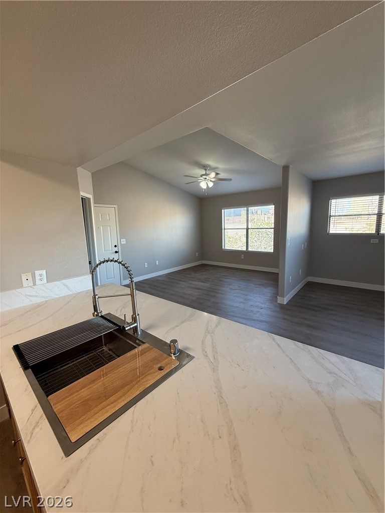 45 Maleena Mesa Street 1828 — photo 5
