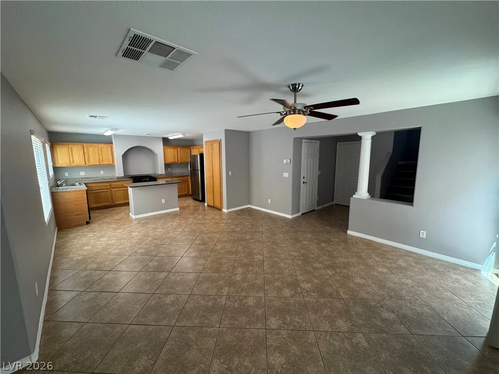7267 Phlox Road — photo 3
