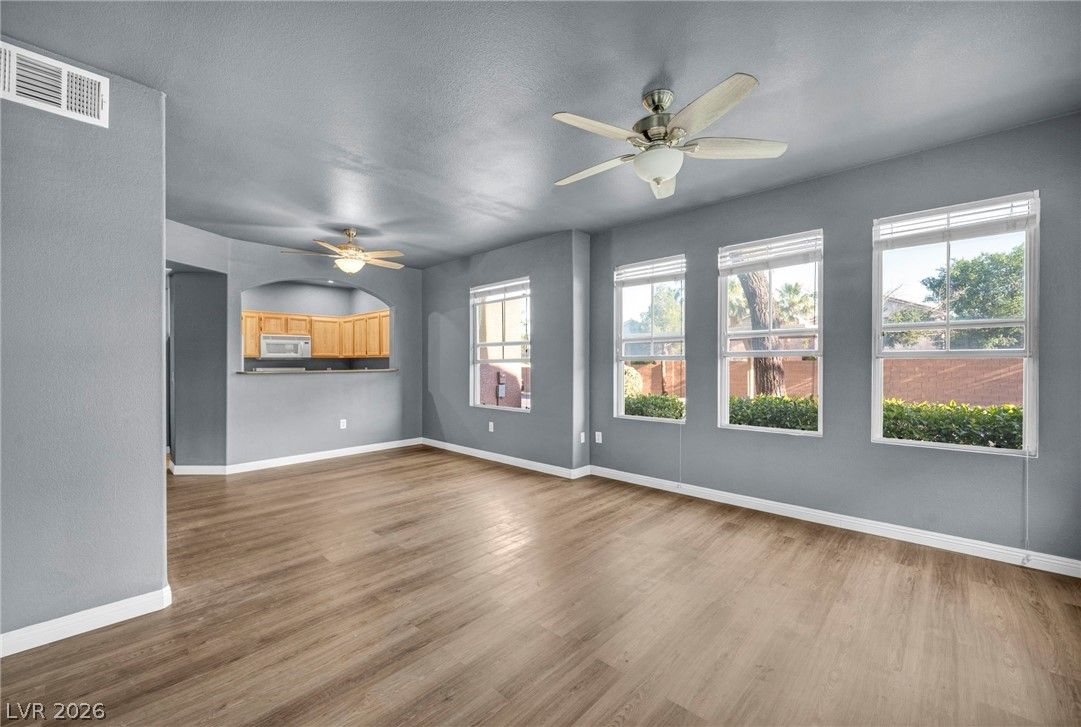 10001 Peace Way 1298 — photo 4