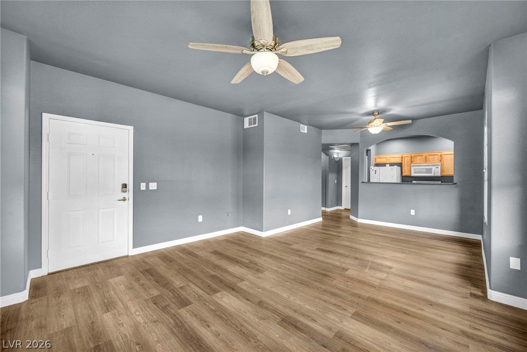 10001 Peace Way 1298 — photo 5