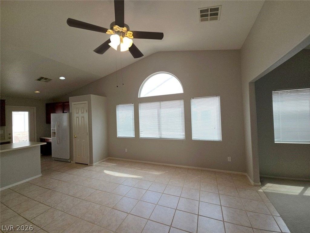 626 Regal Robin Way — photo 3