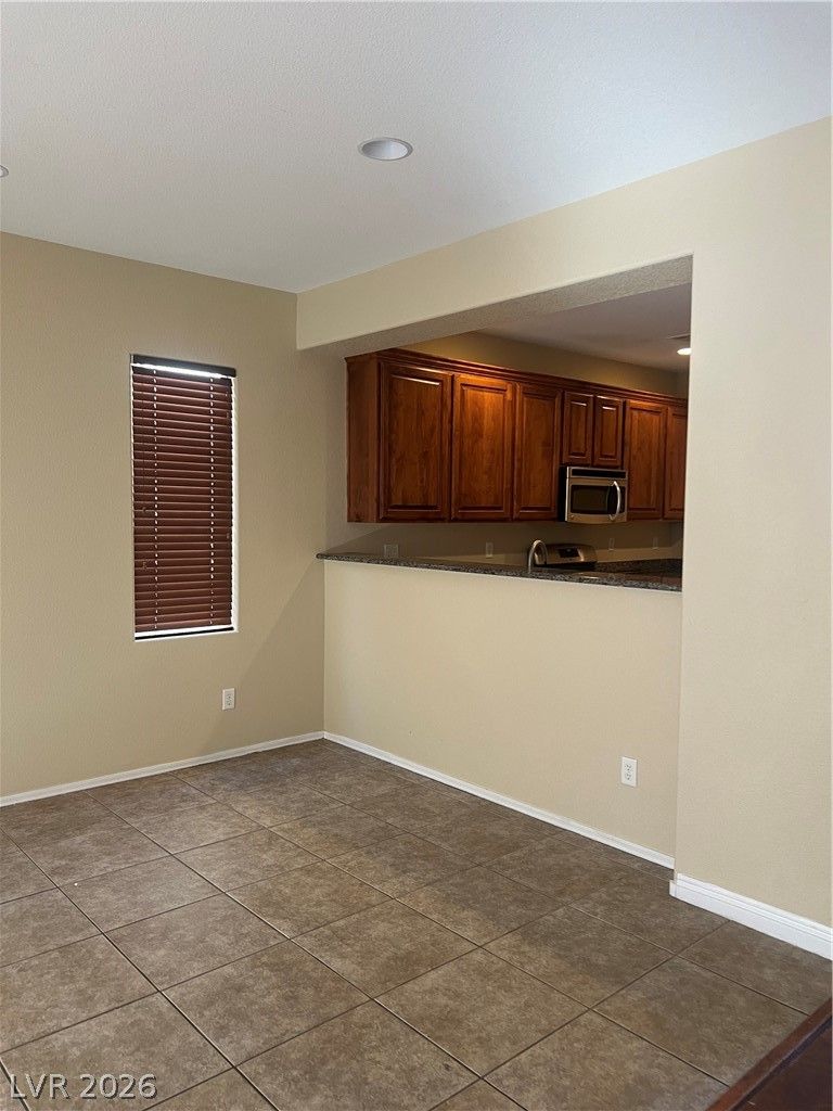6721 Carlisle Grove Avenue — photo 3