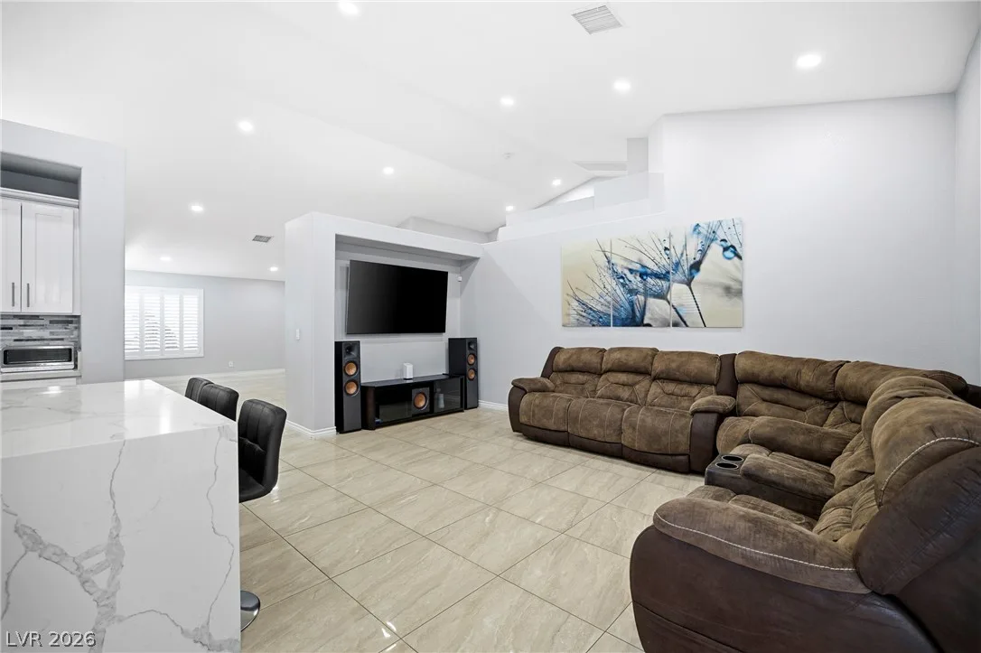 6309 Alkaid Avenue — photo 4