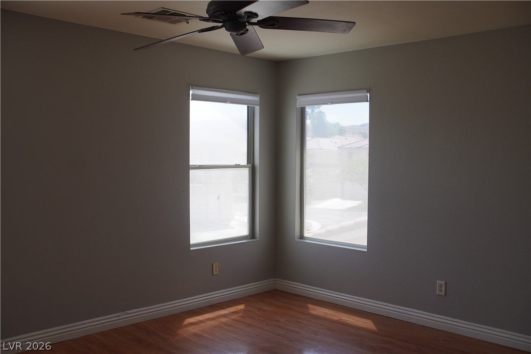 10015 San Gervasio Avenue — photo 5 of 13