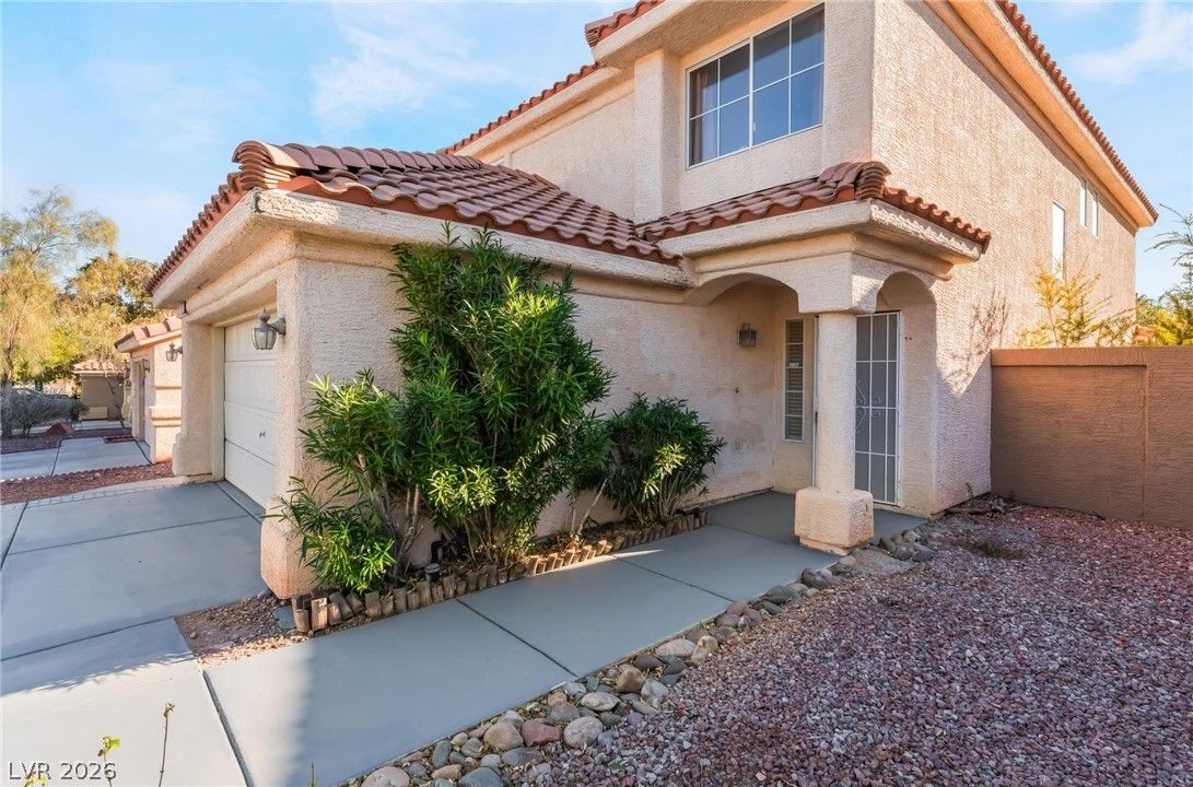 8317 Sky Canyon Court — photo 2