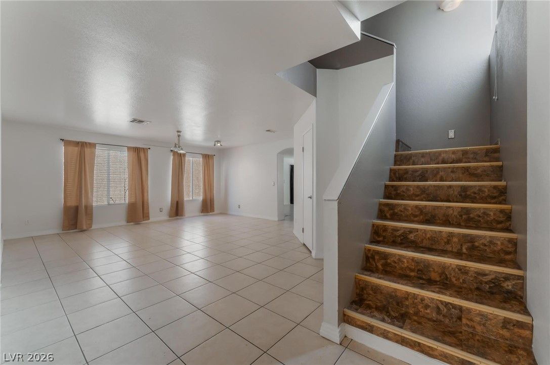 8317 Sky Canyon Court — photo 5