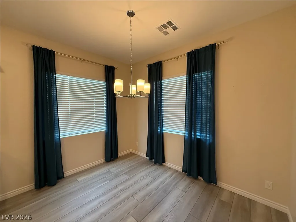 208 Bellini Peak Avenue — photo 4