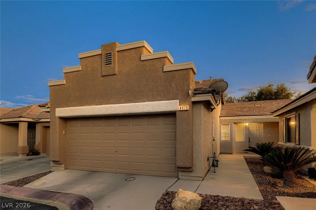 4825 Plama Court — photo 2