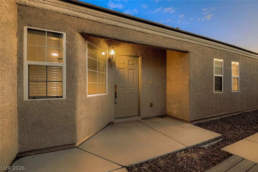 4825 Plama Court — photo 3