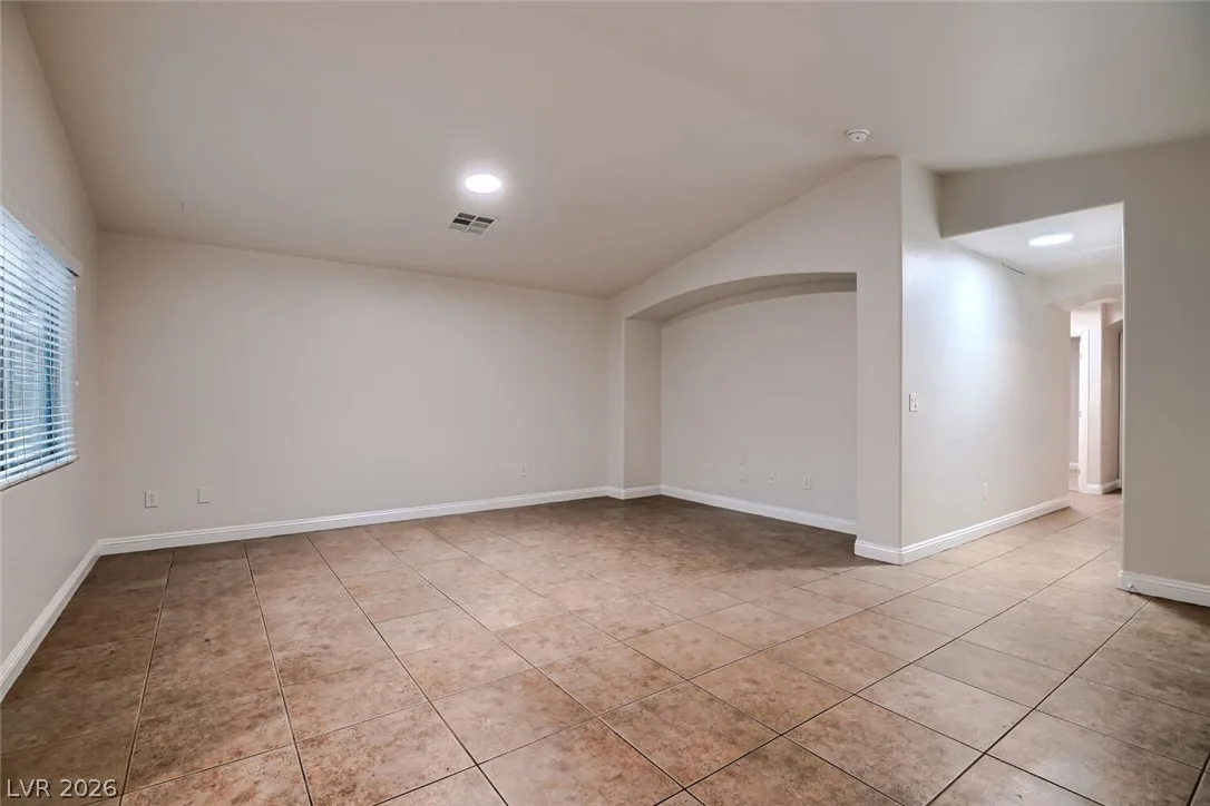 4825 Plama Court — photo 4