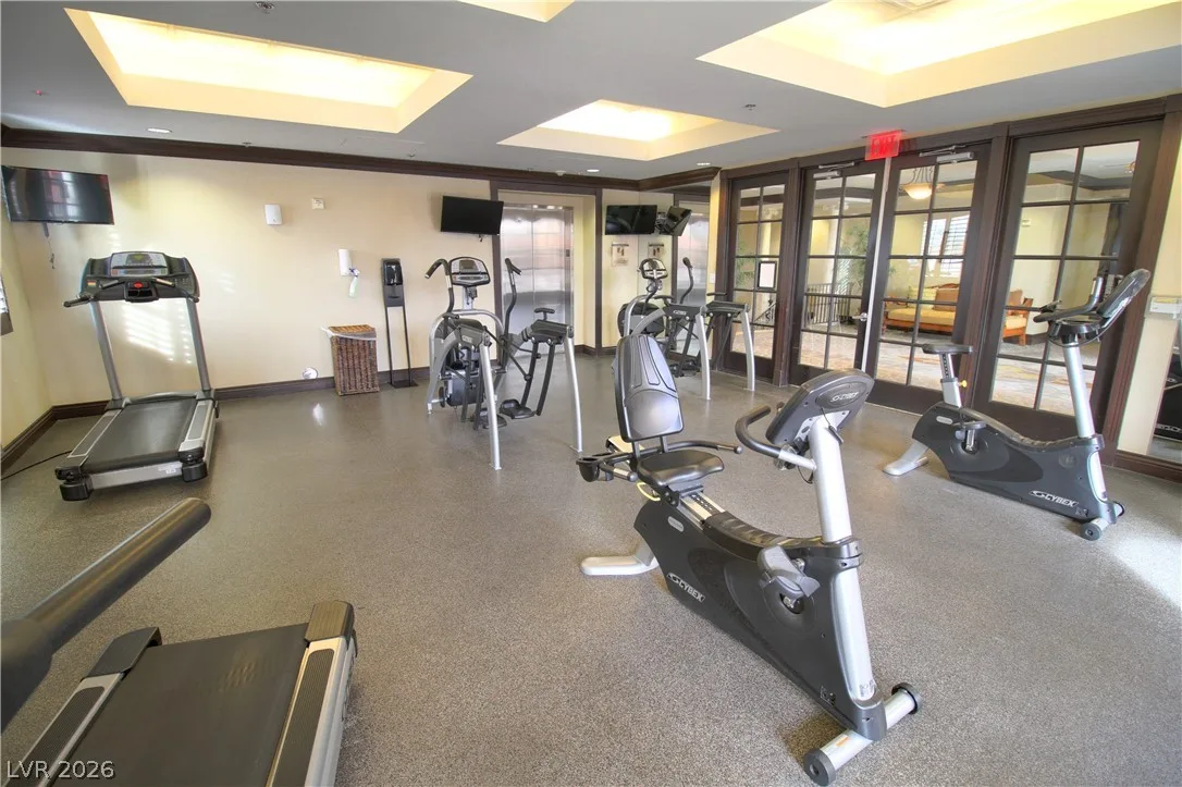 2405 West Serene Avenue 517 — photo 4