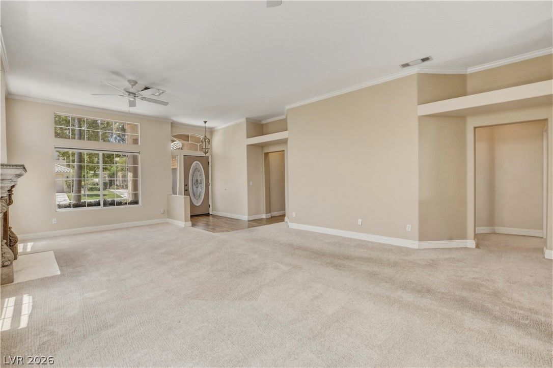 9224 Sunnyfield Drive — photo 2