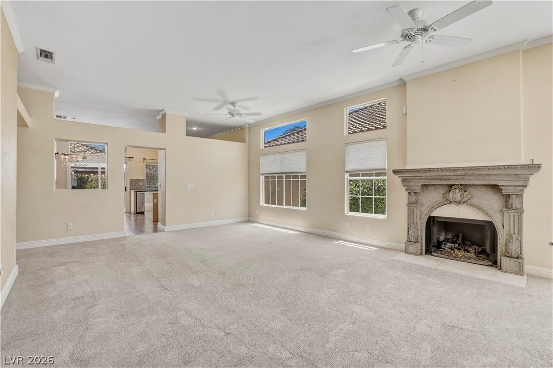 9224 Sunnyfield Drive — photo 3