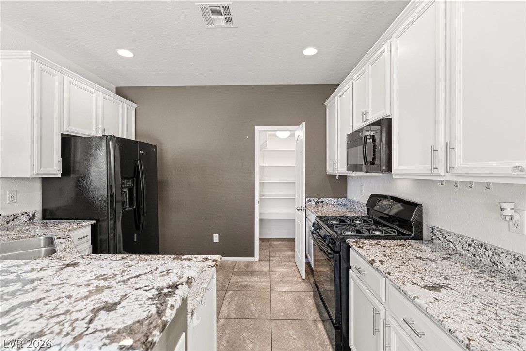 7616 Mallard Bay Avenue — photo 4
